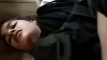 Bench Pe Leta Ke College Girl Ko Uske Bf Ne Choda