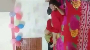 Janamdin Ke Din Gf Ko Dum Bhar Pela