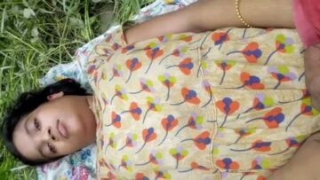Khet Me Lambe Lund Se Gaon Ki Girlfriend Ko Choda