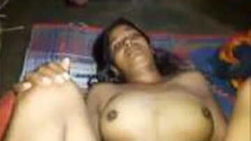 Raat Ko GF Ne Apne BF Ko Bulaya Aur Chudwaya