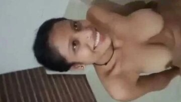 Sexy Girlfriend Ko Hotel Room Me Sofa Pe Choda